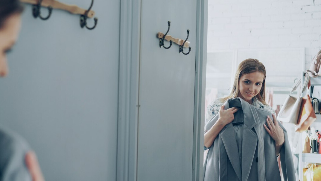 woman caught stealing clothes