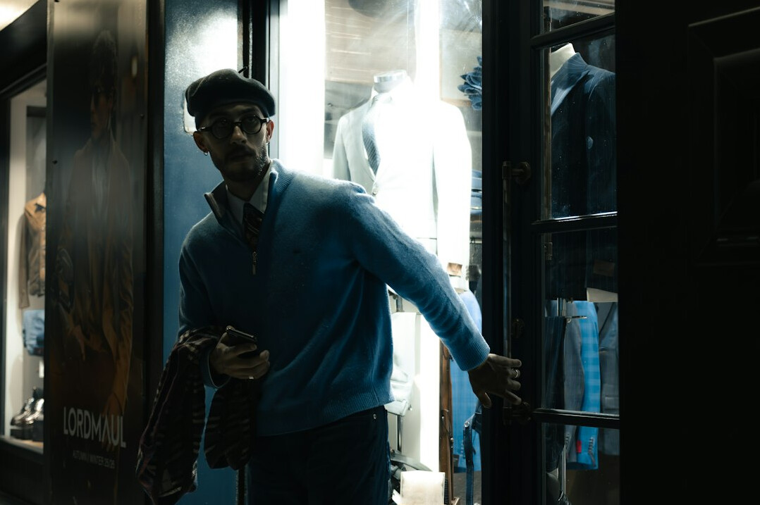 security guard monitoring store